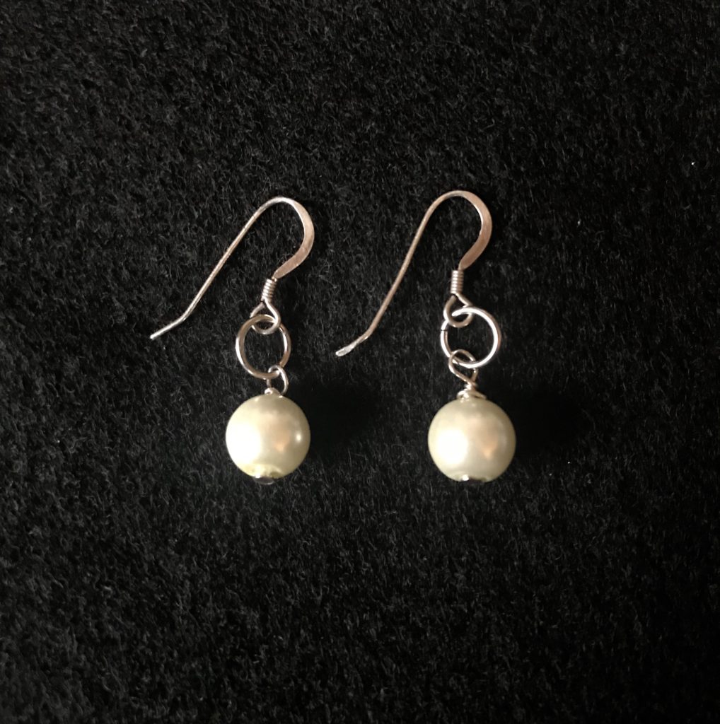 Pearl Drop Earrings DIY