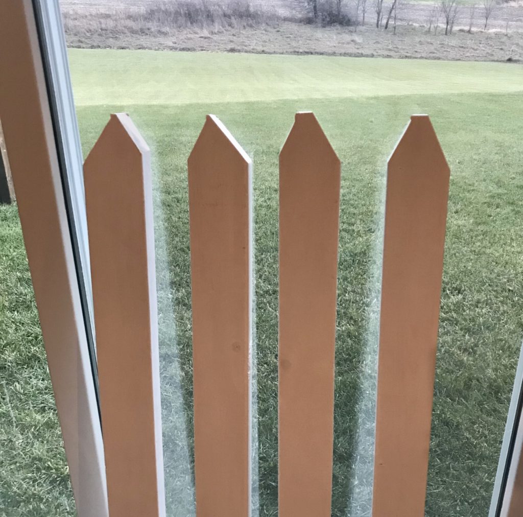 DIY Christmas Fence